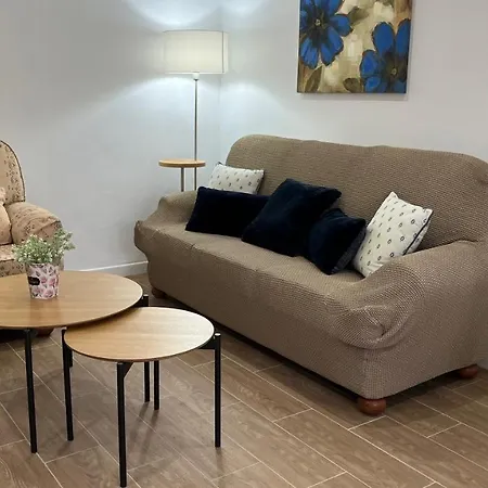 Wallada Valdenebro * Córdova